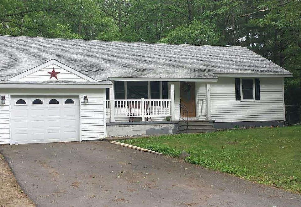 1st image of 11 Briarwood Dr