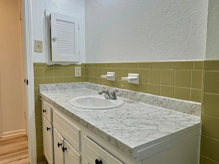 6617 Garnett Dr — Photo 11