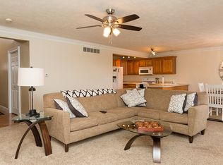 717 Clairidge Cc Grn, Normal, IL 61761