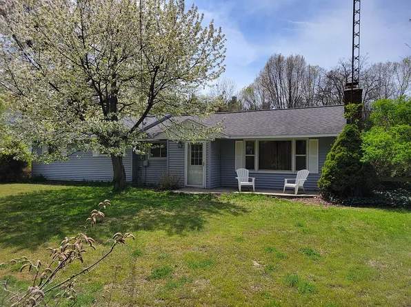 2325 Judson Rd, Spring Lake, MI 49456