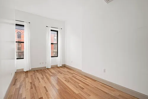 47 W 71st St #4F Photo 1