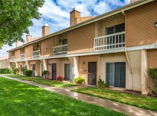 16465 Green Tree Blvd APT 19, Victorville, CA 92395