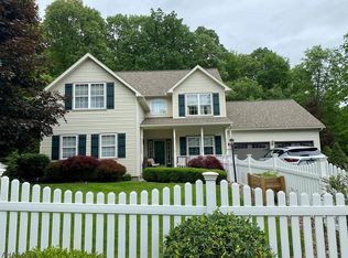 2511 Collinwood Dr, Huntingdon, PA 16652