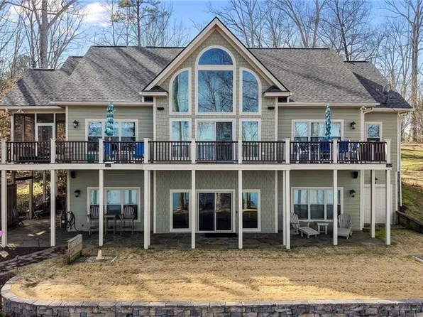 366 Mountain Rock Trl, Boydton, VA 23917