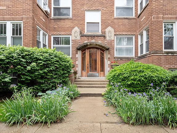 2nd image of 5406 N Glenwood Ave #3N