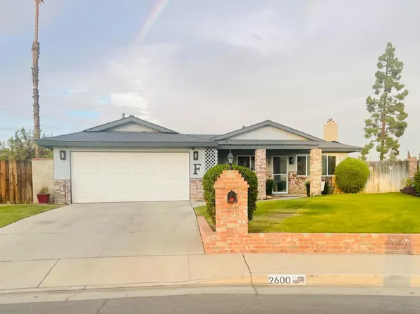 2600 Layton Dr, Bakersfield, CA 93309