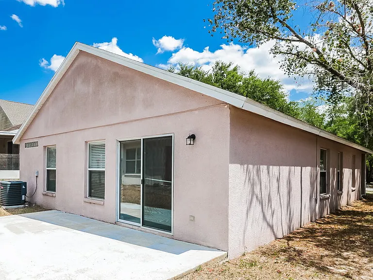3406 Palm Beach Dr — Photo 16