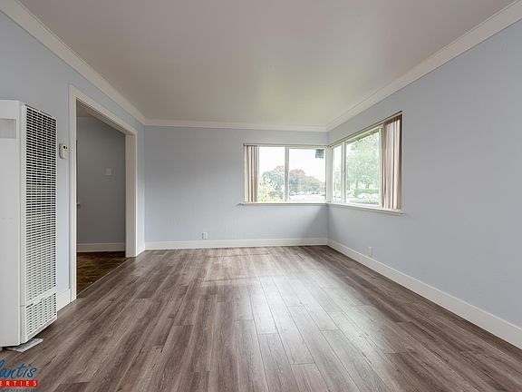 3rd image of 2100 Sahara Way APT 1