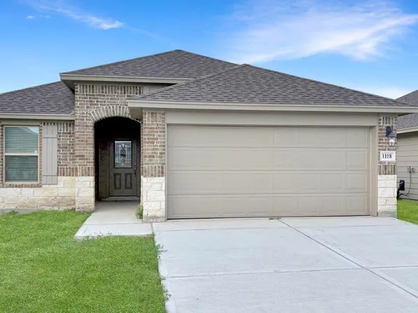 1118 Carnaby St, Corpus Christi, TX 78415