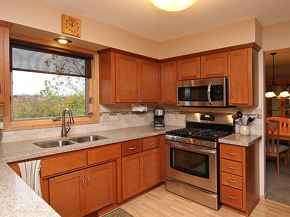 2nd image of 13816 Sunset Lake Dr
