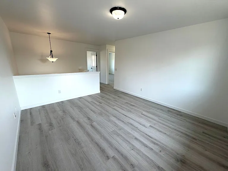 5831 122nd Pl NE — Photo 8