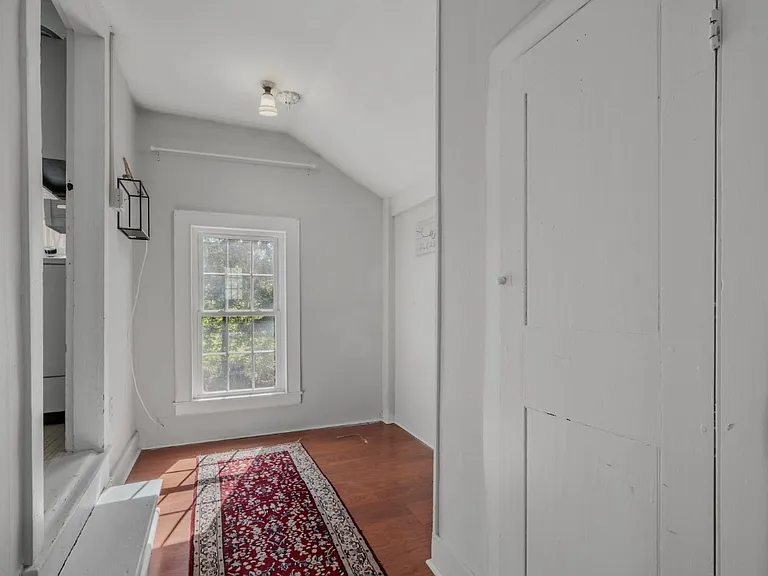 22 W High St #2 — Photo 14