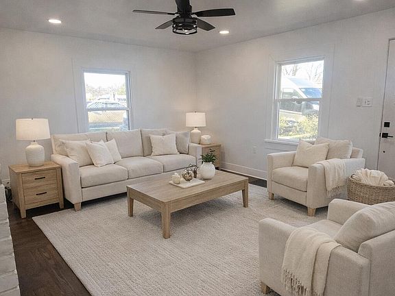 5th image of 315 Meadow View Rd