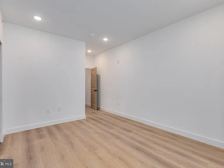 2203 N 7th St #3 — Photo 9