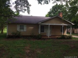 6109 Williams Rd, Charlotte, NC 28215