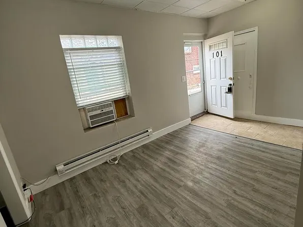 3512 Dodge Street, 3512 Dodge St #101, Omaha, NE 68131