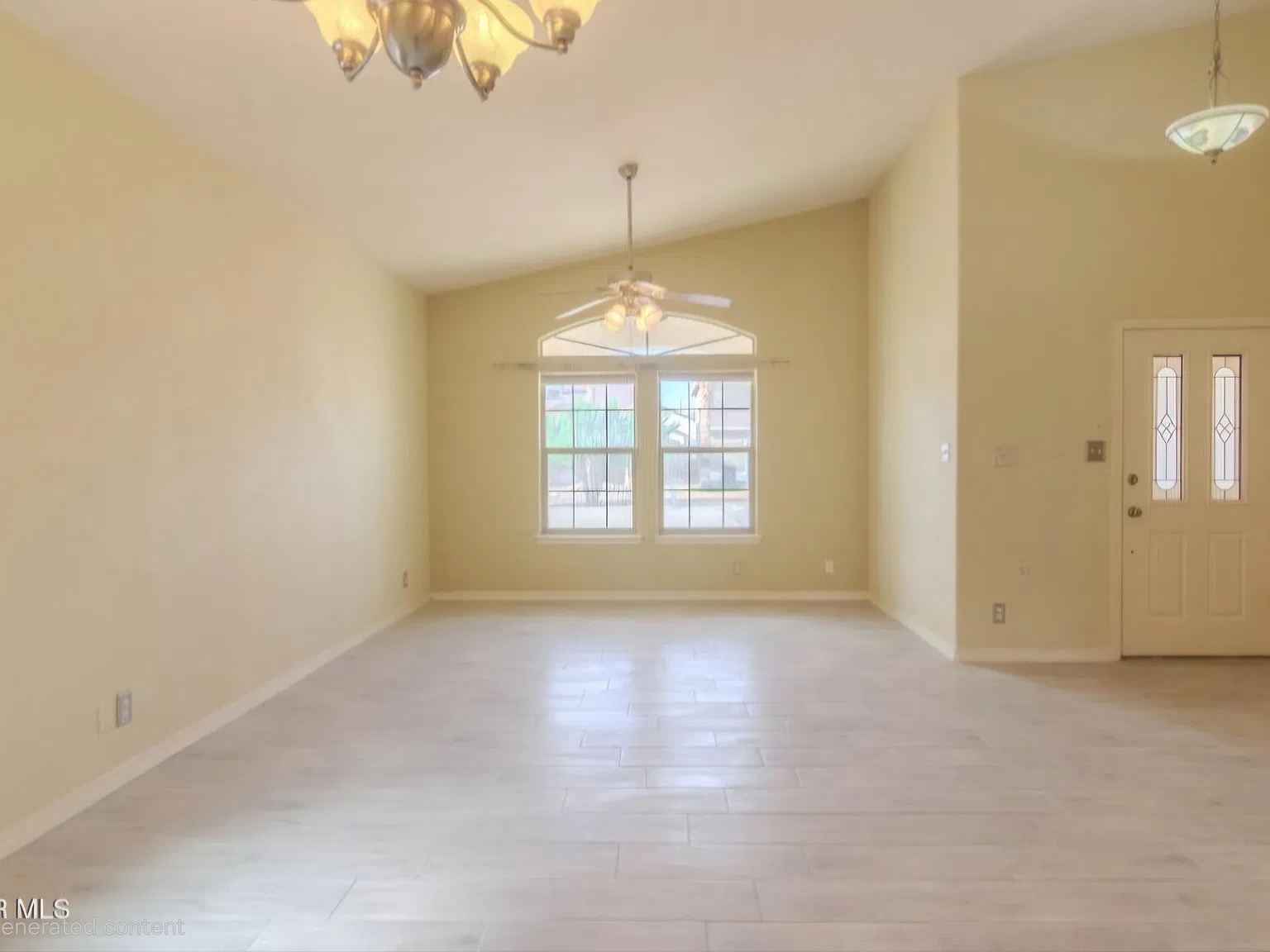 3 bed, 1874 sqft, $1,850 — Photo 2