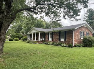 202 Riggs Ave, Portland, TN 37148
