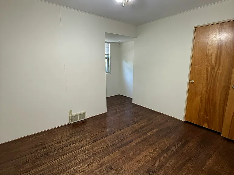 7616 Baltimore Ave — Photo 19
