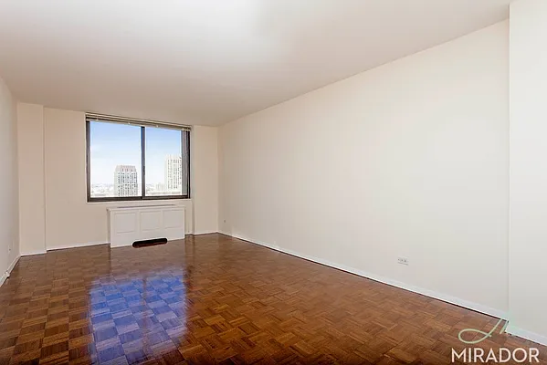 Rented by Mirador Real Estate | media 12