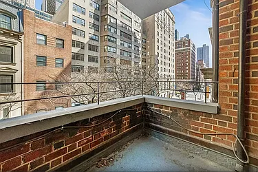 Rented by Living New York