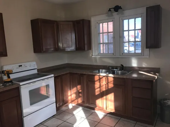 116 N 6th St, Newark, OH 43055