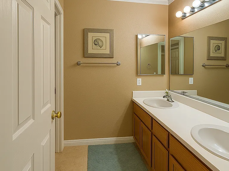 2416 Brockton Way — Photo 2