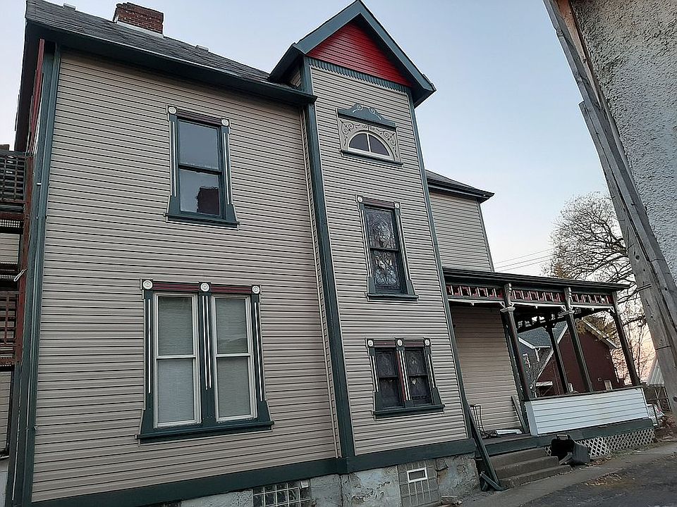 2nd image of 515 McClintock Ave