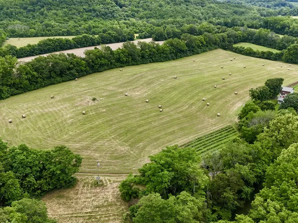 148 Galloway Ln, Winchester, TN 37398