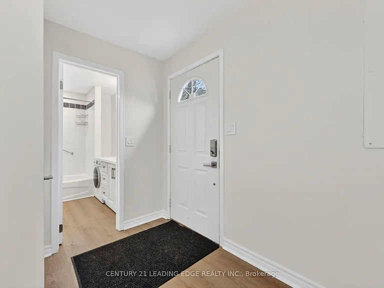 2073 Kate Ave — Photo 3