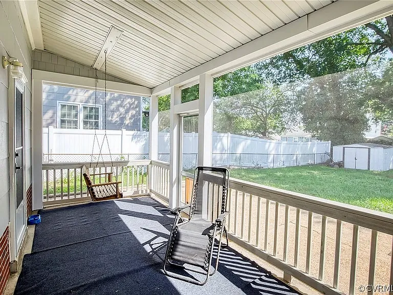 6903 Princess Rd — Photo 17