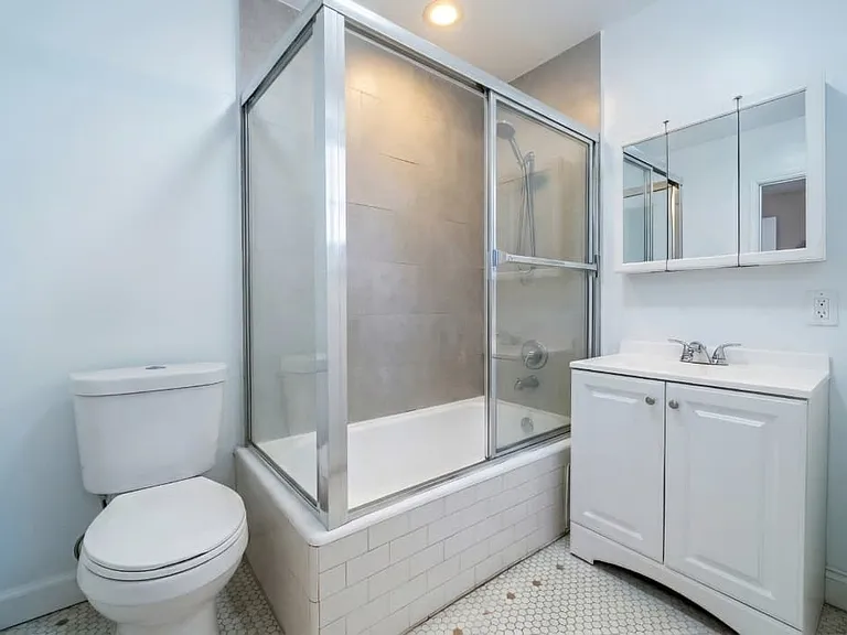 9037 1/2 Rangely Ave #9037.5 — Photo 8