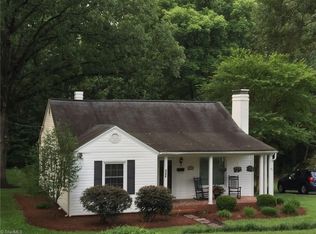 1130 Harris St, Eden, NC 27288