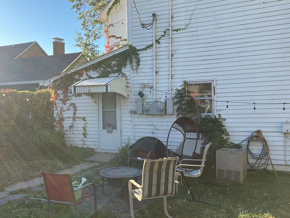 1st image of 203 E Culton St #A