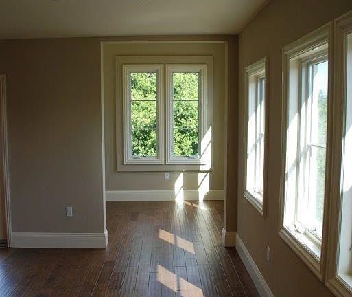 5th image of 100 1st St Unit 310