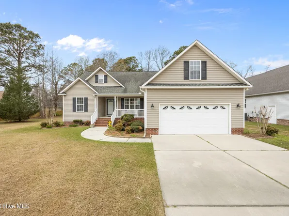 304 Fishing Creek Drive, New Bern, NC 28562