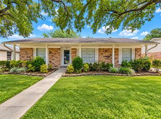 11323 Sagetrail Dr, Houston, TX 77089