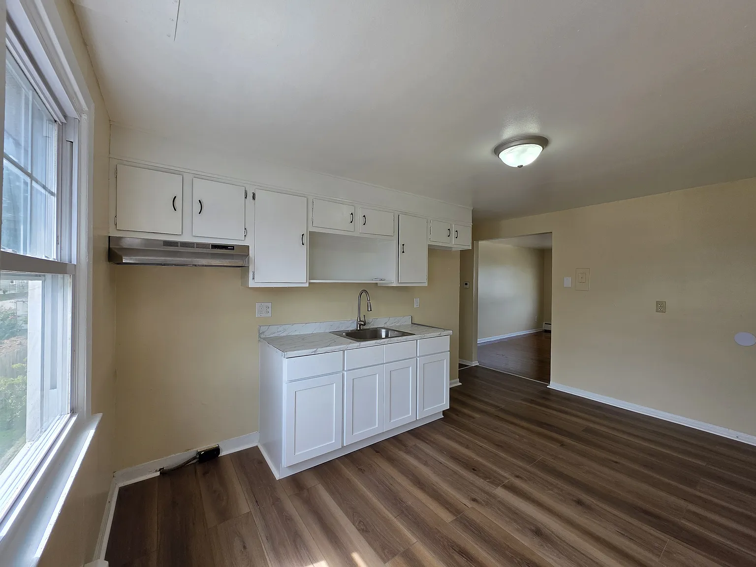 2 bed, $1,725 — Photo 3