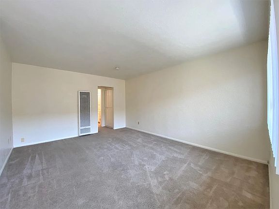 2nd image of 1140 Grand Ave APT 7