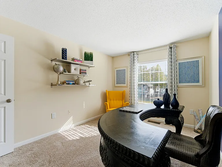 Battle Creek Village Townhomes — Photo 23