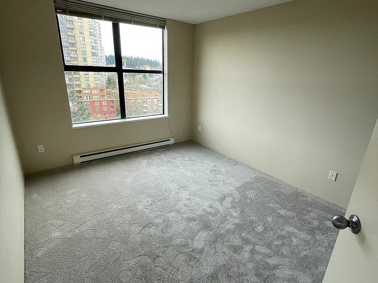 3528 Vanness Ave — Photo 59