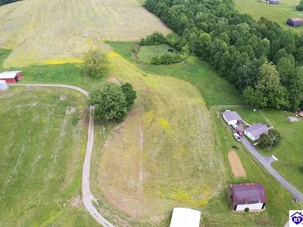 2 Pitman Valley Rd, Campbellsville, KY 42718