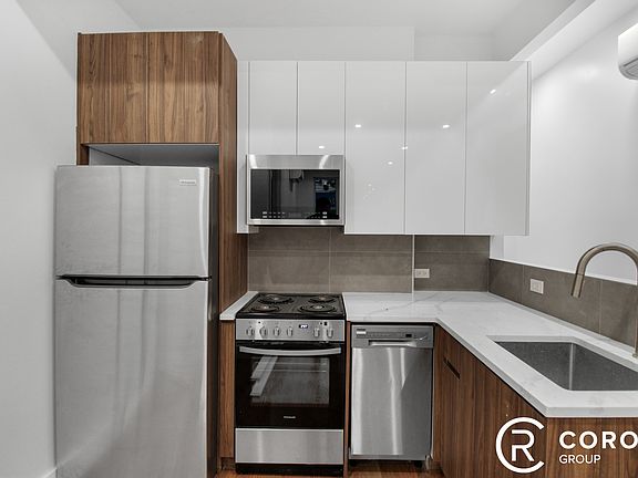 5th image of 1493 De Kalb Ave #1