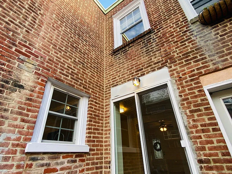 3463 Tilden St — Photo 4