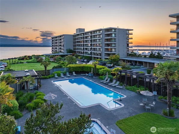6533 Seaview Avenue NW #407A, Seattle, WA 98117