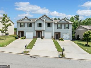 5415 Sycamore Ct, Oakwood, GA 30566