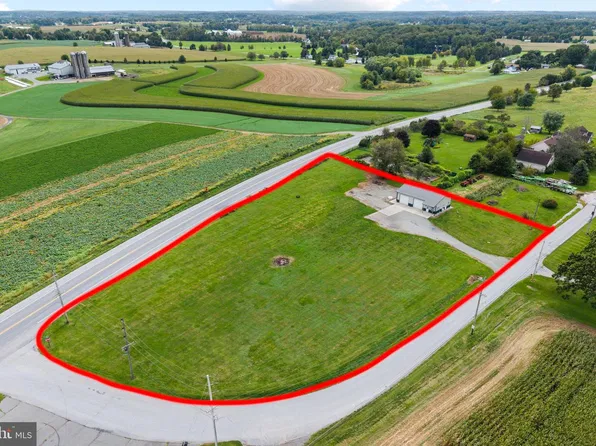 390 Old Limestone Rd, Cochranville, PA 19330