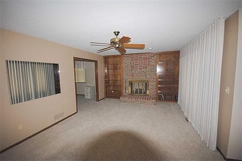 5th image of 9200 Muirkirk Dr