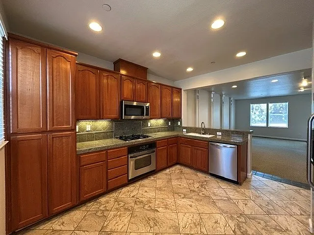 2115 Unbridled Ct — Photo 1