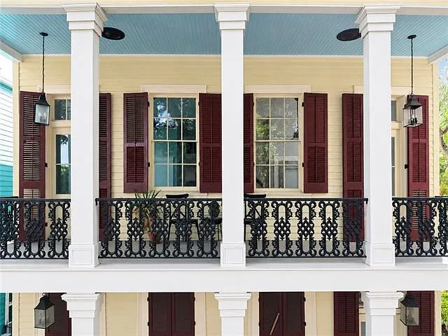 3 bed, 2.0 bath, 1209 sqft, $2,495 — Photo 2